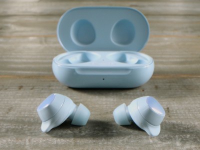   Samsung Galaxy Buds+    