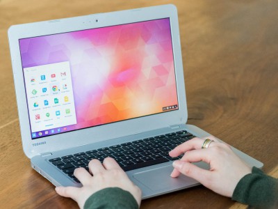 Chromebook  iPad   