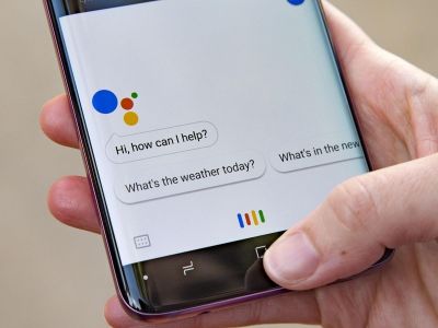 Google Assistant      Apple Siri