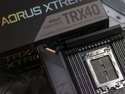 GIGABYTE       TRX40 AORUS Extreme