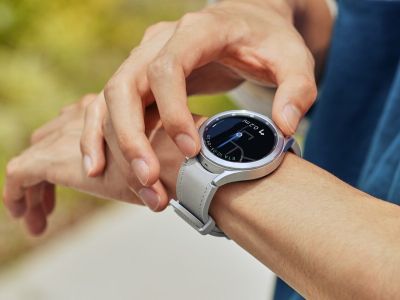  Galaxy Watch Ultra, Watch7  Buds 3 Pro   