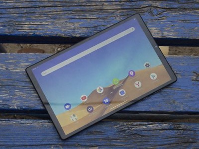 Lenovo Tab6 5G:   Snapdragon   