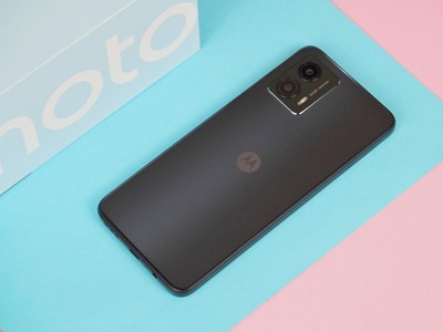 Motorola Moto G53   120     50    $129