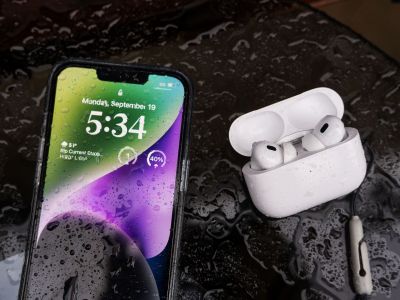 WWDC 2024: tvOS 18     AirPods Pro 2