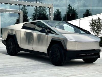 - . Tesla   Cybertruck   