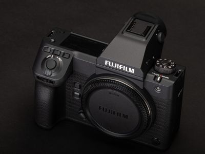  Fujifilm GFX100II     