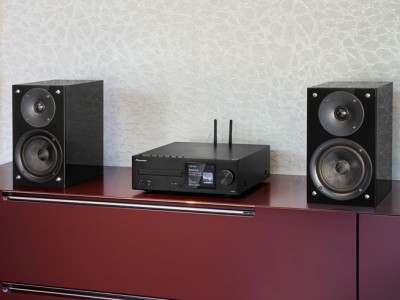  Pioneer X-HM76    