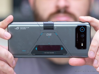     ASUS ROG Phone 6D Ultimate []