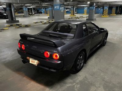  Nissan Skyline GT-R    