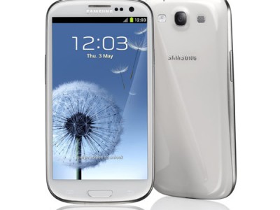  Samsung Galaxy S III  2     