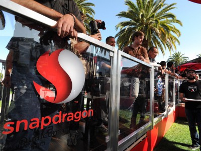 Qualcomm Snapdragon 820  ,  Snapdragon 810