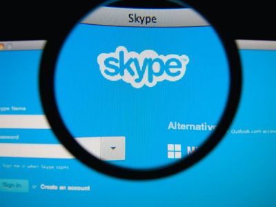 Skype   .  ?