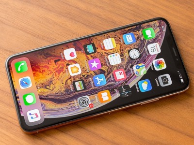  iPhone XS Max     