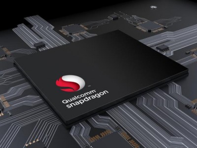 Qualcomm  700-   Snapdragon