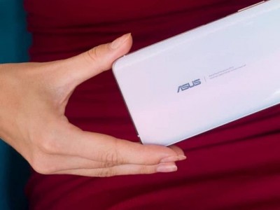   ASUS ZenFone 8     