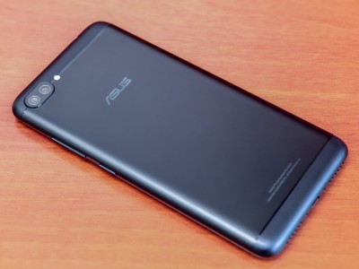    ASUS ZenFone 4 Max