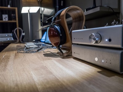 Audeze  Schiit Audio:      