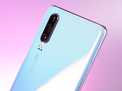  Huawei P30:   