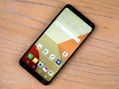  LG Q6:   