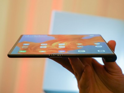 Huawei     Mate X