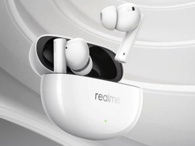 realme Buds Air 5      $40