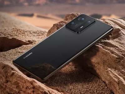 :  Xiaomi 12 Ultra    200     