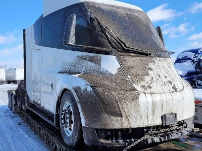  Tesla Semi  ,    []