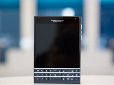 BlackBerry Passport      6- 