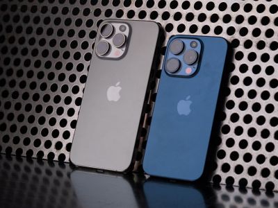  : iPhone 15 Pro Max vs Galaxy S23 Ultra []