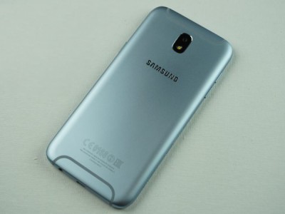    Samsung Galaxy J5 (2017)