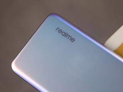 realme GT5 Pro:      