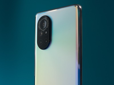   :   HUAWEI nova 8