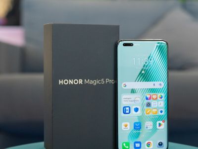  Honor Magic5 Pro:       