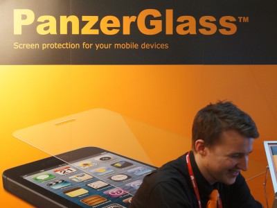 PanzerGlass -     