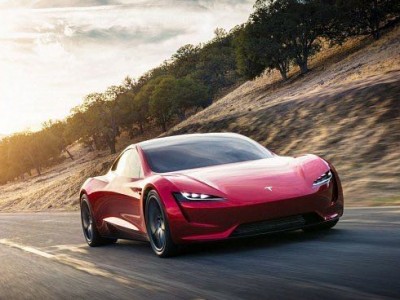 Tesla Roadster 2.0:       1,1 