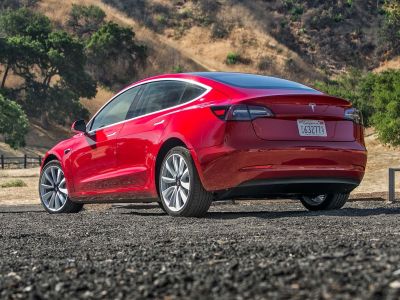 : Tesla Model 3        