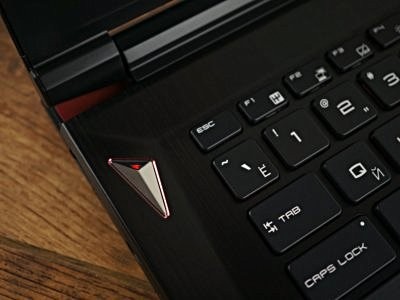  MSI GS43VR 7RE Phantom Pro:     