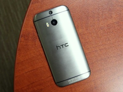    HTC One (M8)